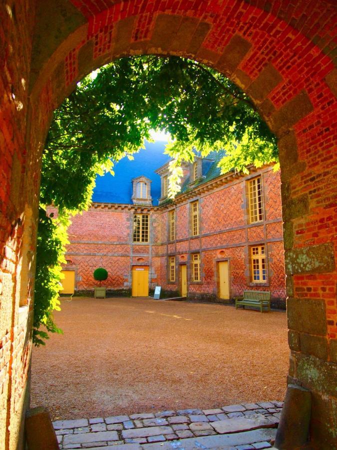 Le Beauregard Bed & Breakfast Ranes Exterior photo
